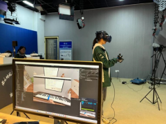 <b>南京构府、学校、企业、科研机构、家庭、社会</b>